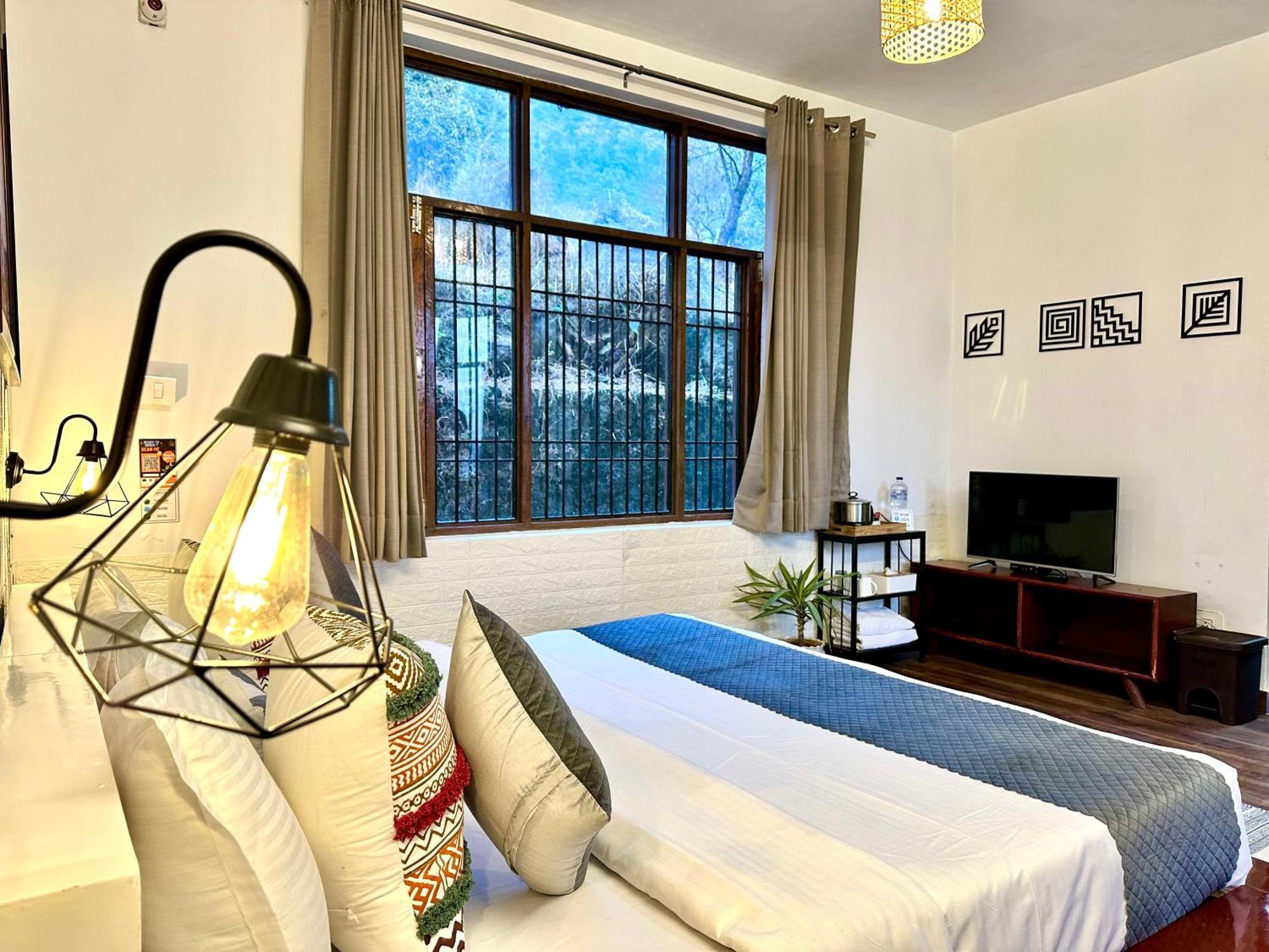 Alt Life - Dharamkot Hostel McLeod Ganj Ngoại thất bức ảnh
