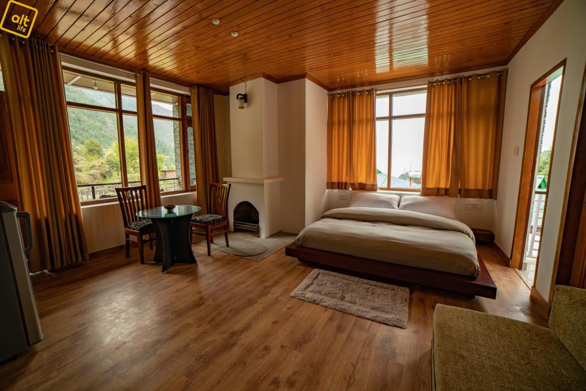 Alt Life - Dharamkot Hostel McLeod Ganj Ngoại thất bức ảnh